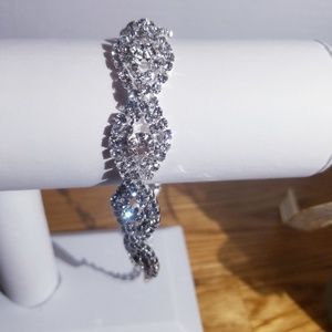 "MARKDOWN" Fashion bling crystal Bracelet